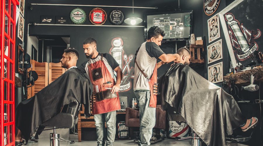  Những người đàn ông ưa chuộng phong cách cổ điển là đối tượng khách hàng của barber